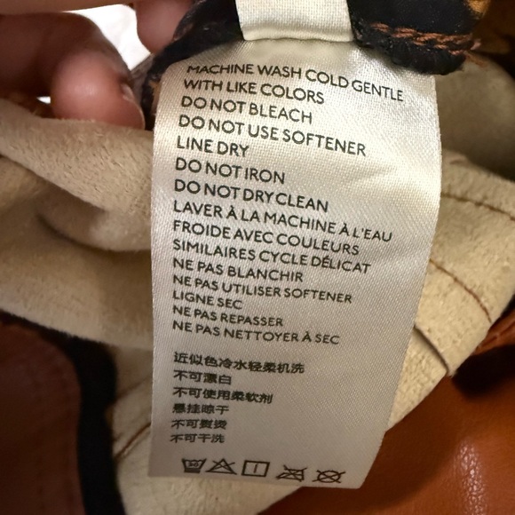 Anthropologie Women’s Faux Leather Shorts in Camel Tan -‎ 14 - Picture 7 of 9